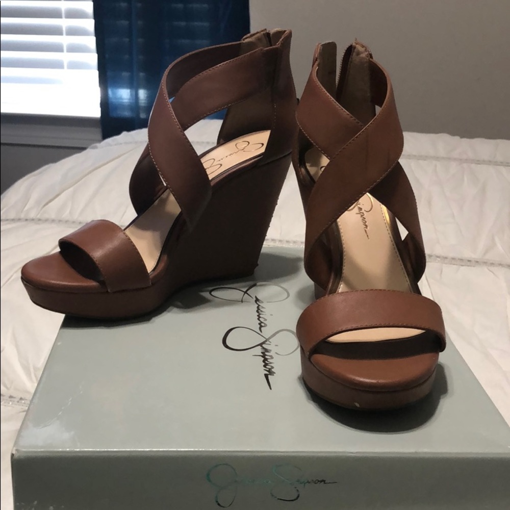 Jessica Simpson Wedges